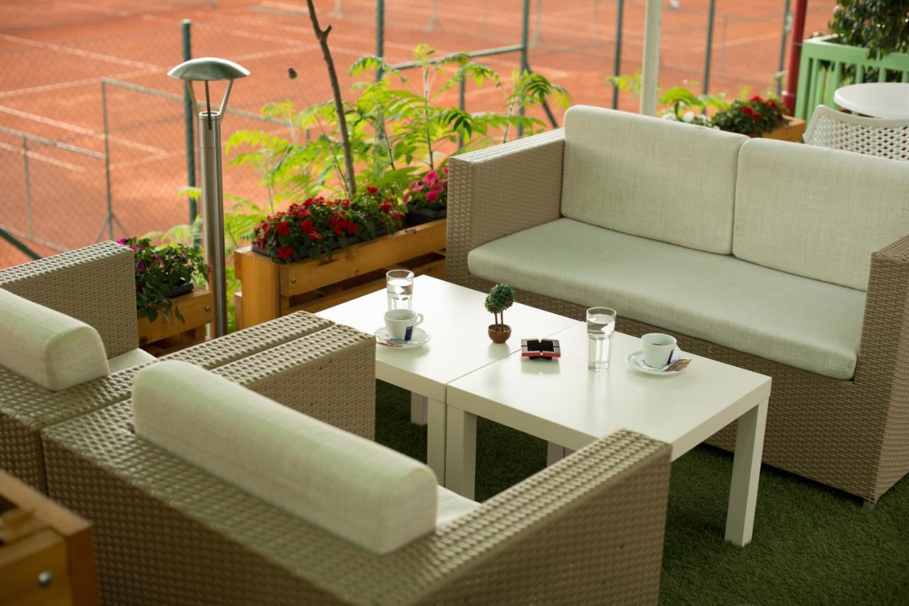 Evro Set Hotel สโกเปีย ภายนอก รูปภาพ
